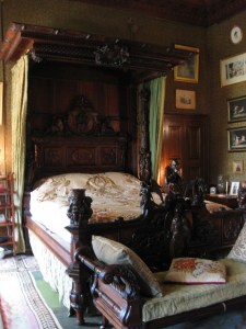 Bedchamber  2